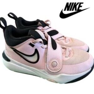 Nike Kids Shoes in Pink and Black